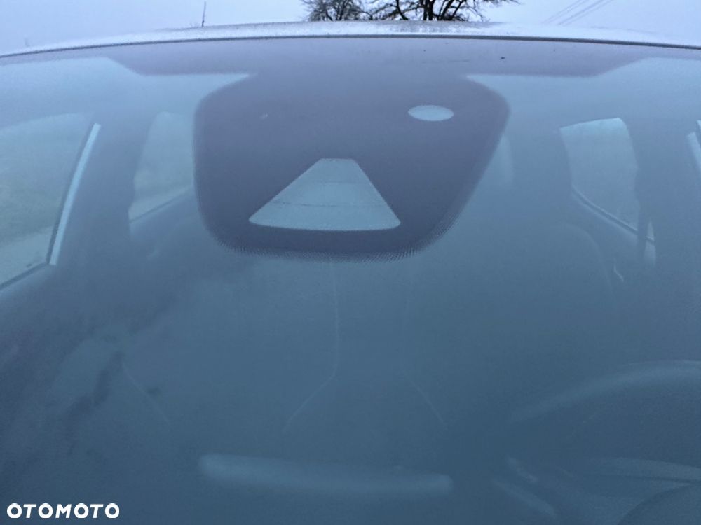 Ford Fiesta 1.0 EcoBoost Powershift Trend - 31