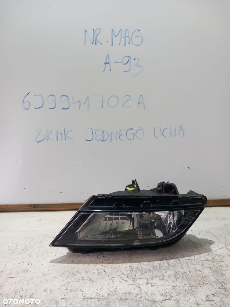 HALOGEN PRAWY SEAT LEON III 6J9941702A - 1