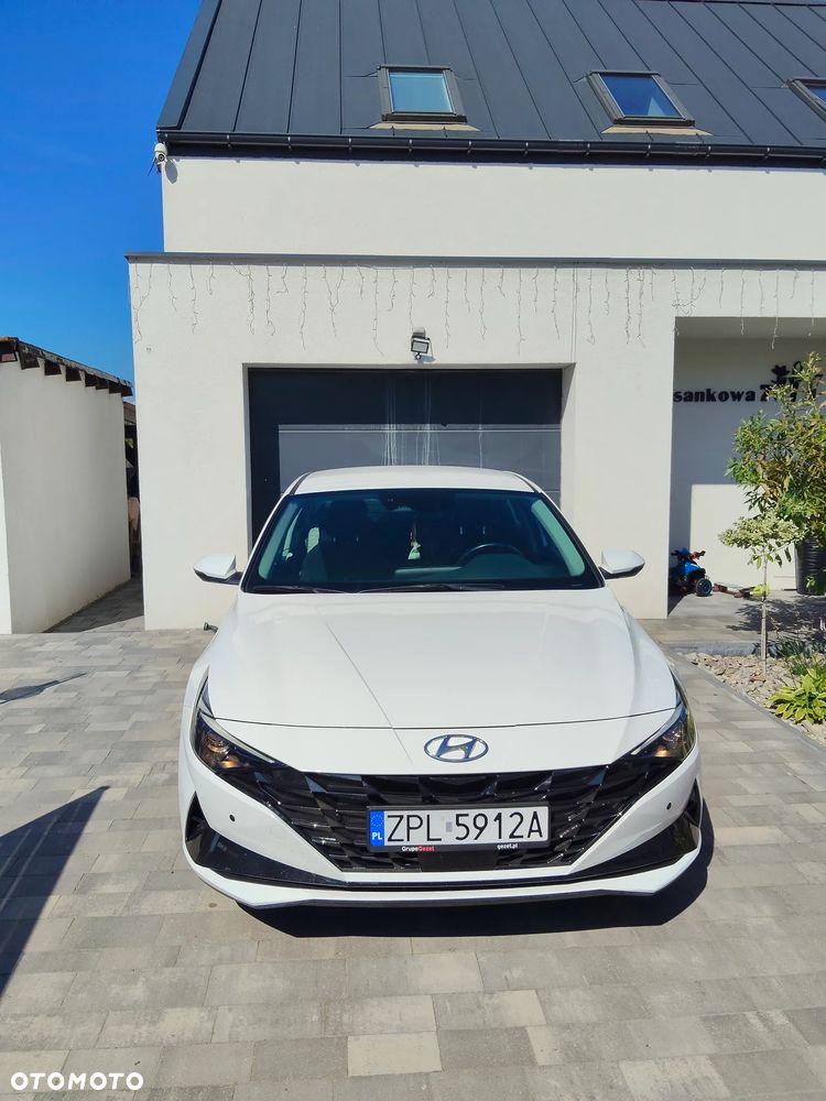 Hyundai Elantra 1.6 Smart - 14