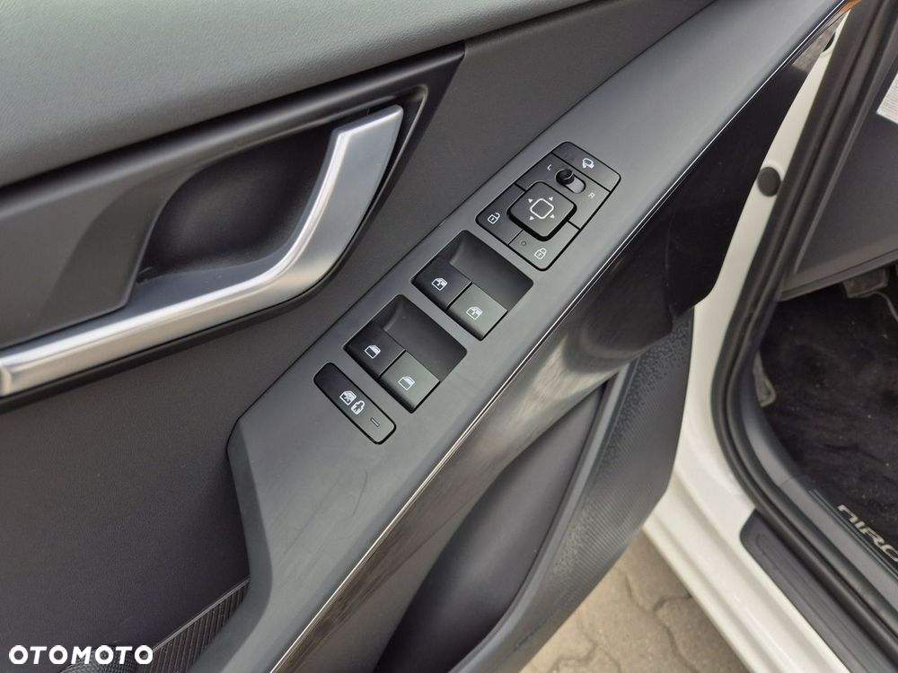 Kia Niro - 15