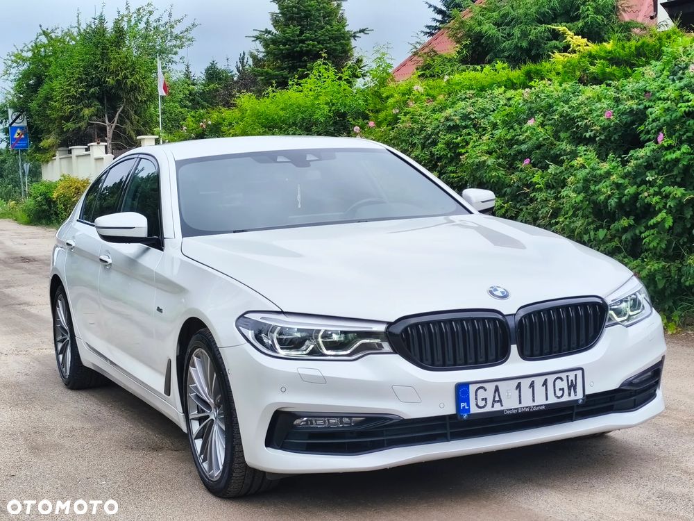 BMW Seria 5 520d Sport Line - 21