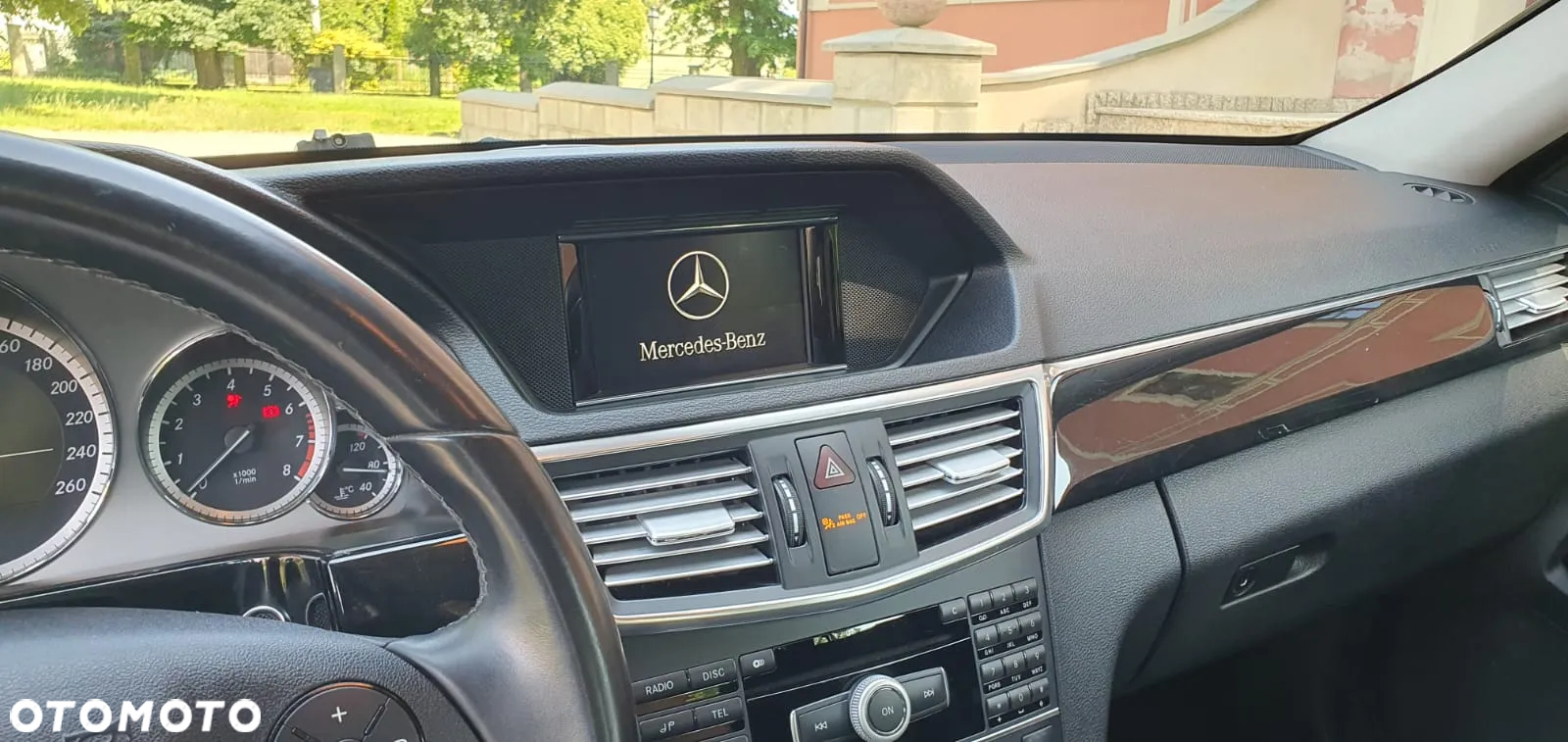 Mercedes-Benz Klasa E - 20