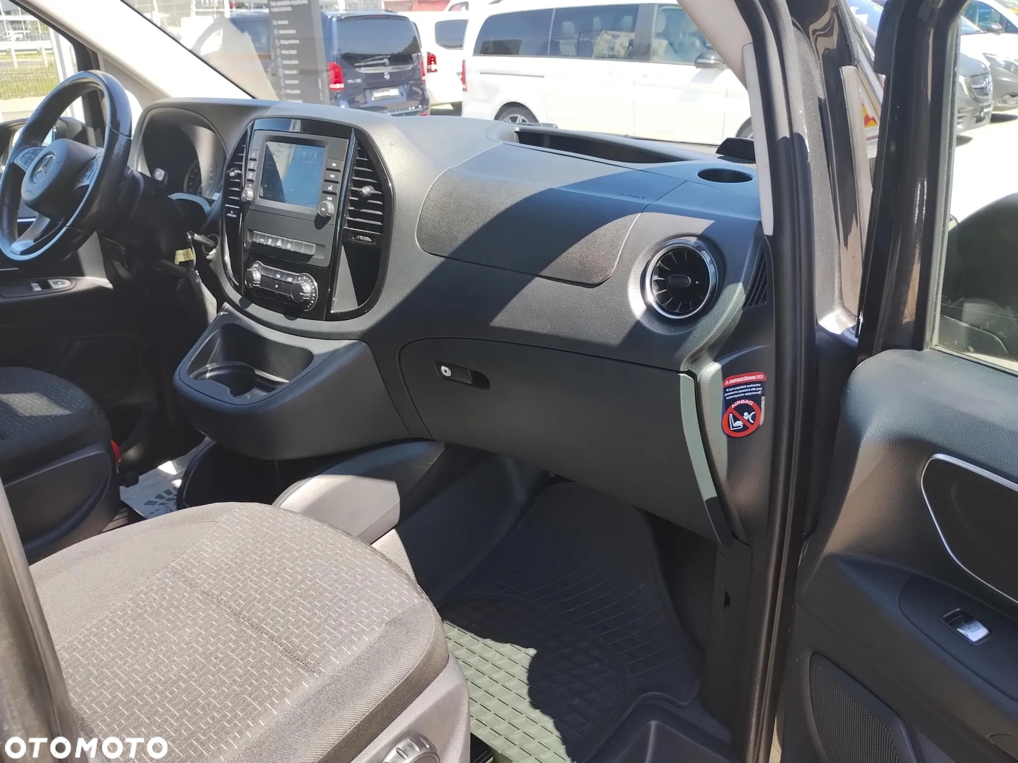 Mercedes-Benz Vito - 16