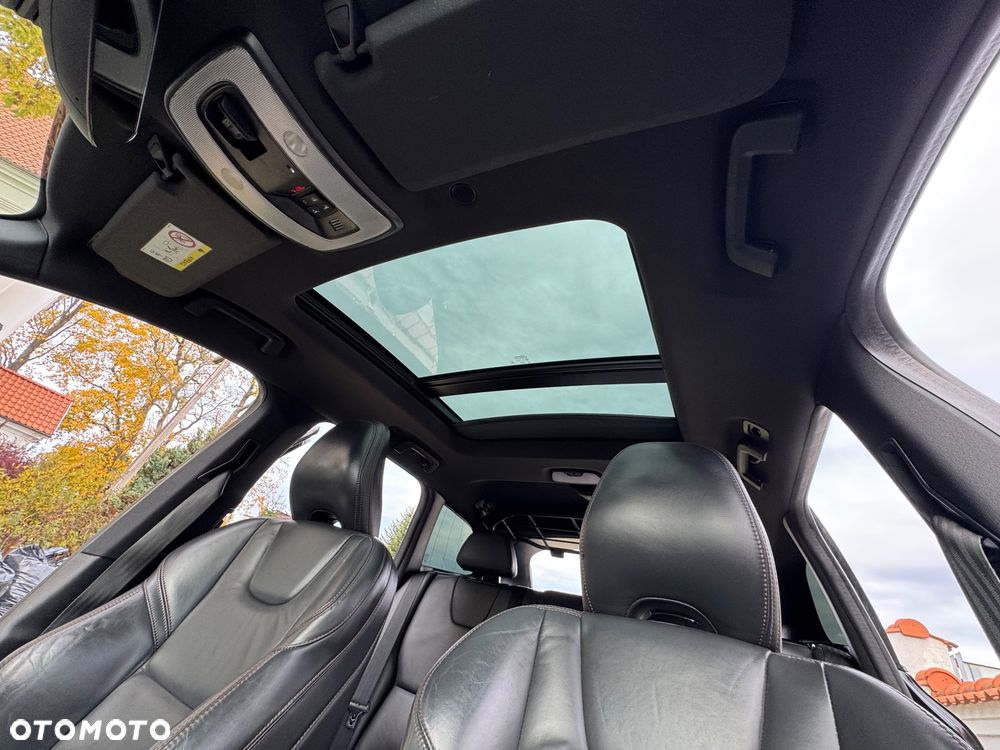 Volvo XC 60 - 24