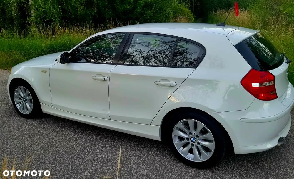 BMW Seria 1 118d - 12