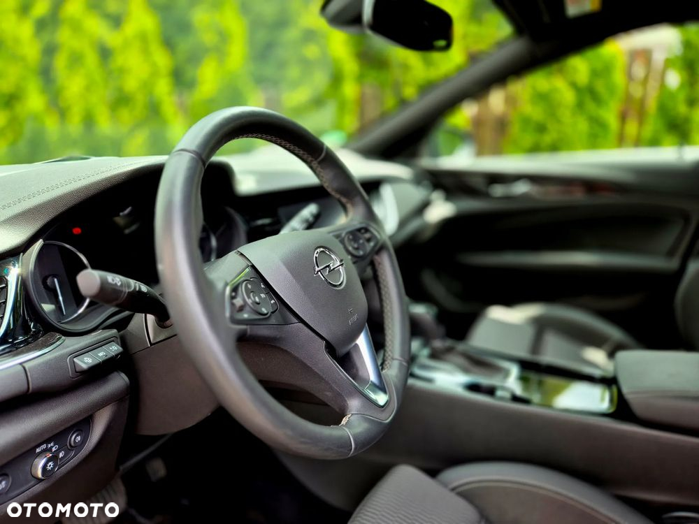 Opel Insignia 2.0 CDTI Business Elegance S&S - 13