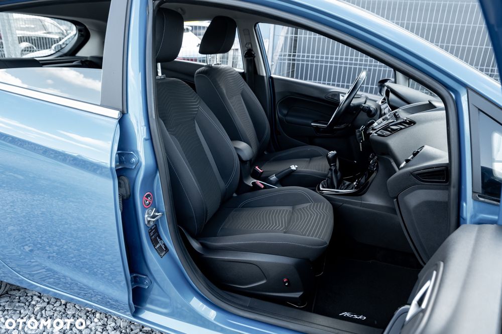 Ford Fiesta 1.0 EcoBoost Titanium - 24