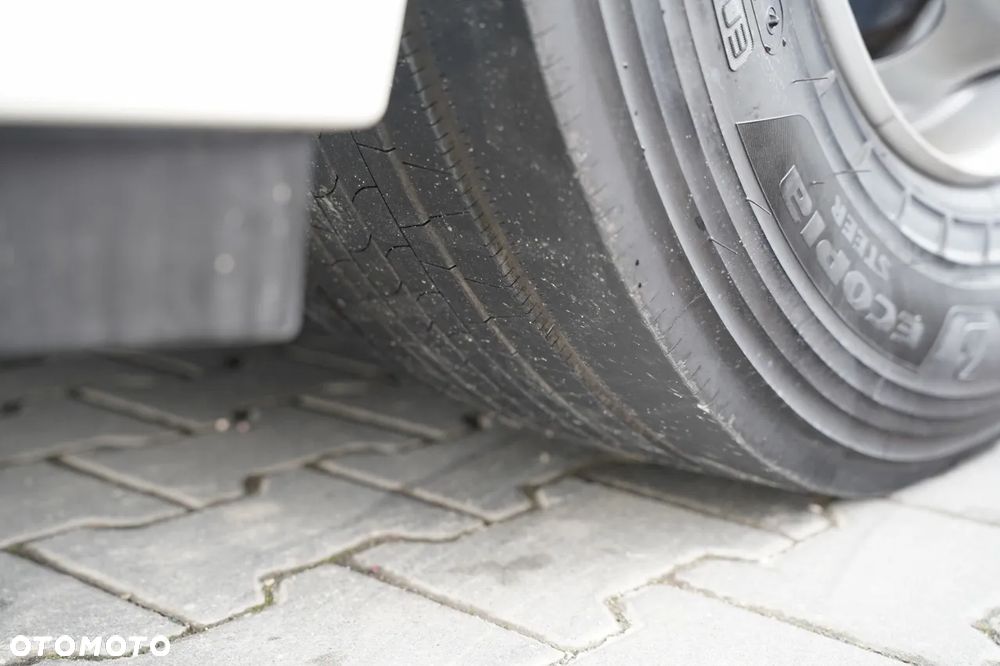 Volvo FH 460 / XXL / + CHŁODNIA SCHMITZ / 2 OSIE PODNOSZONE / PO KONTRAKCIE SERWISOWYM / - 17