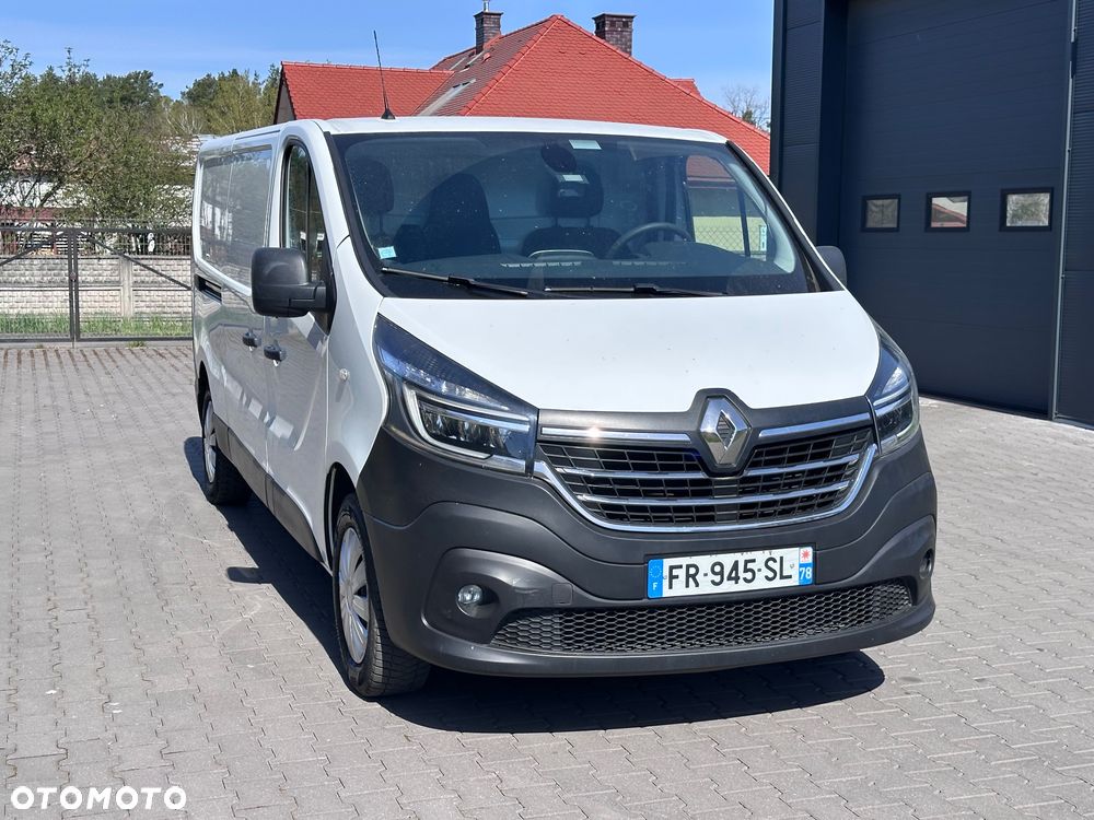 Renault Trafic - 2