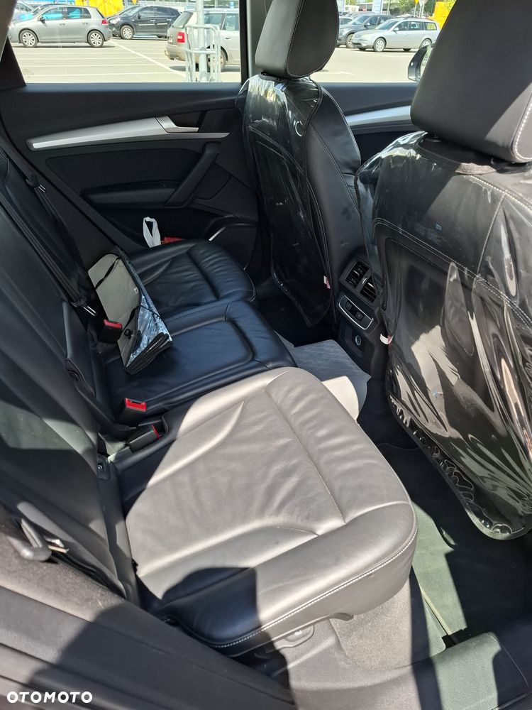 Audi Q5 50 TFSIe quattro S tronic S line - 9