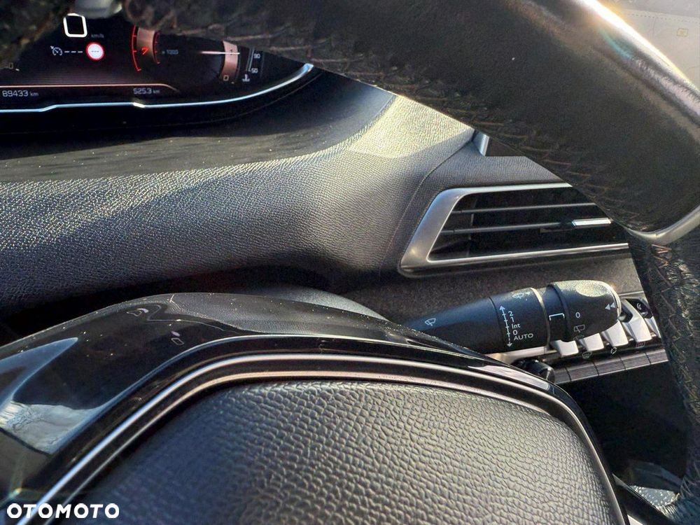 Peugeot 3008 1.2 PureTech GT S&S - 25