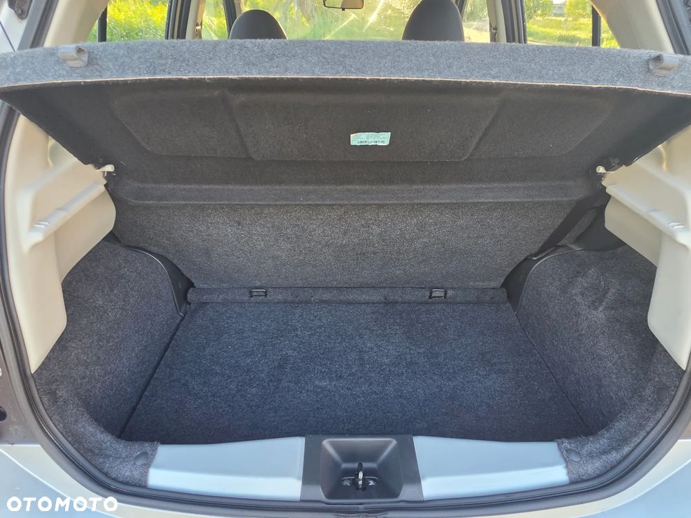 Nissan Micra 1.2 30 Jahre Edition - 20
