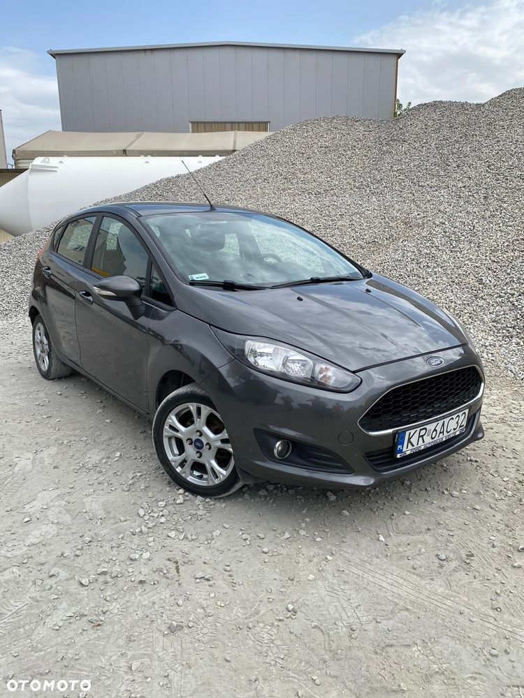 Ford Fiesta - 8