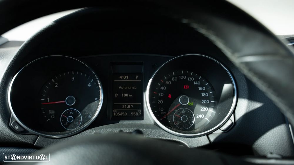 VW Golf 2.0 TDI DPF DSG Style - 17