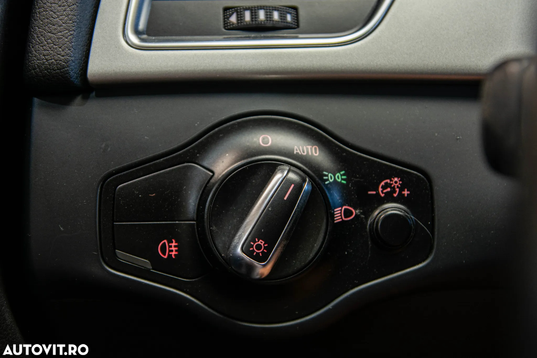 Audi A4 2.0 TDI B8 - 22