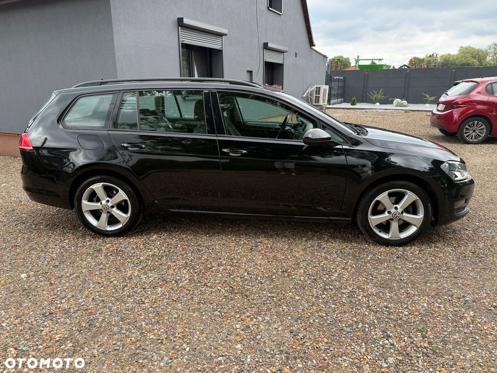 Volkswagen Golf 1.6 TDI DPF DSG Highline - 7
