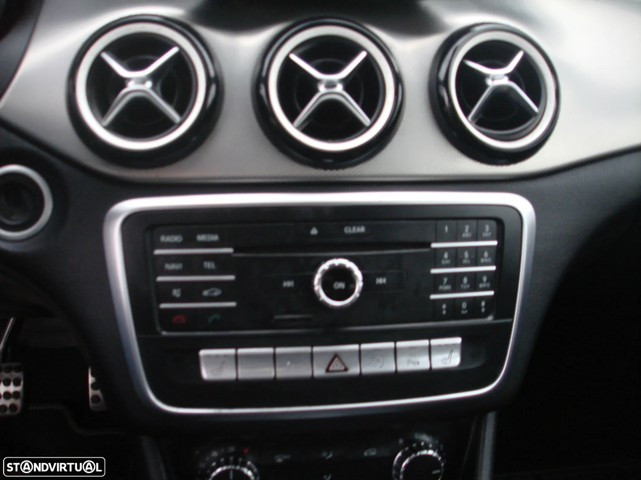 Mercedes-Benz A 180 d AMG Line - 59