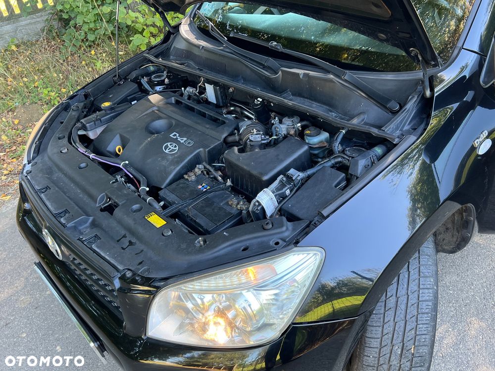 Toyota RAV4 2.2 D-4D Premium - 6