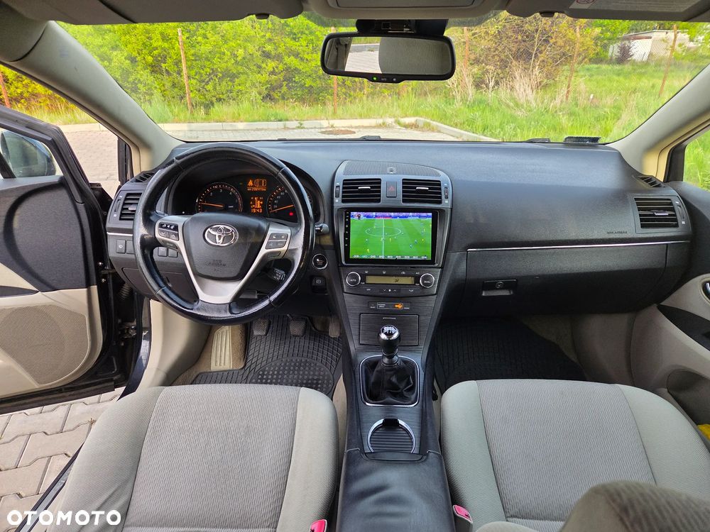 Toyota Avensis 2.0 D-4D Sol - 6
