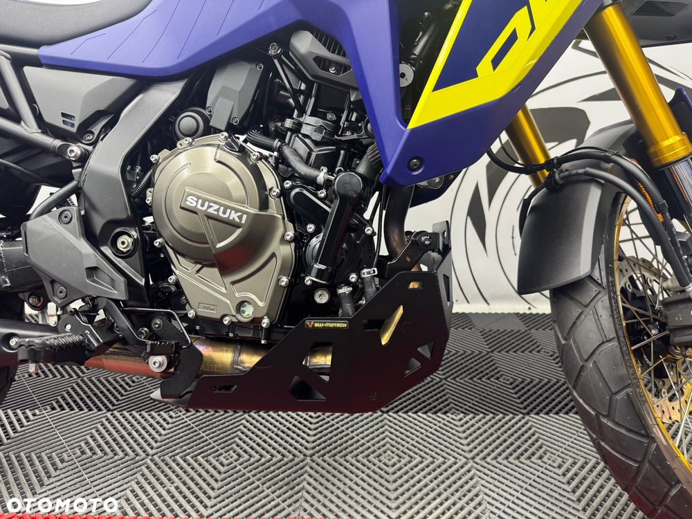 Suzuki DL - 32