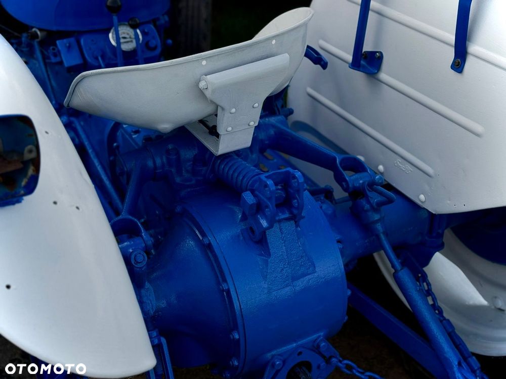 Ford Dextra Special - 7