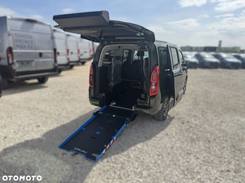 Toyota Proace City Verso Long 1.5 D-4D Family - 12