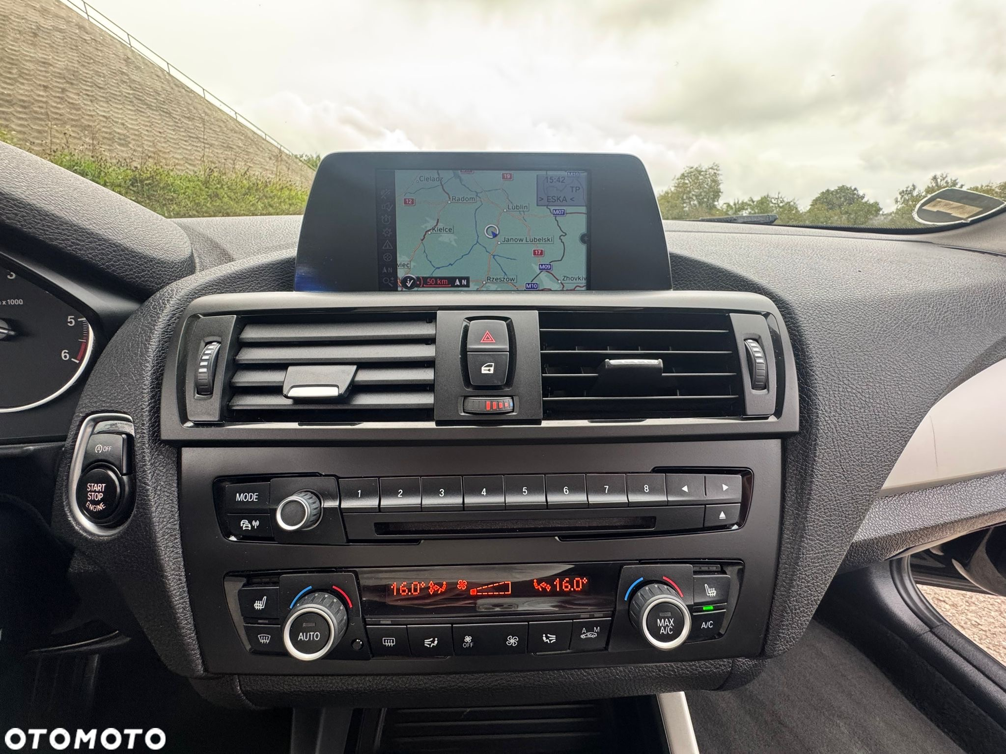 BMW Seria 1 116d Sport Line - 35