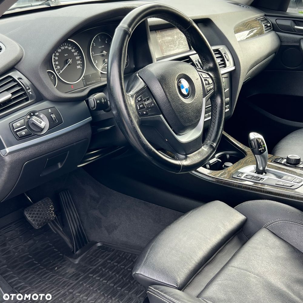 BMW X3 xDrive20d - 23