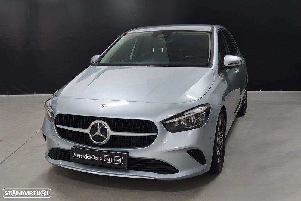 Mercedes-Benz B 180 d - 1