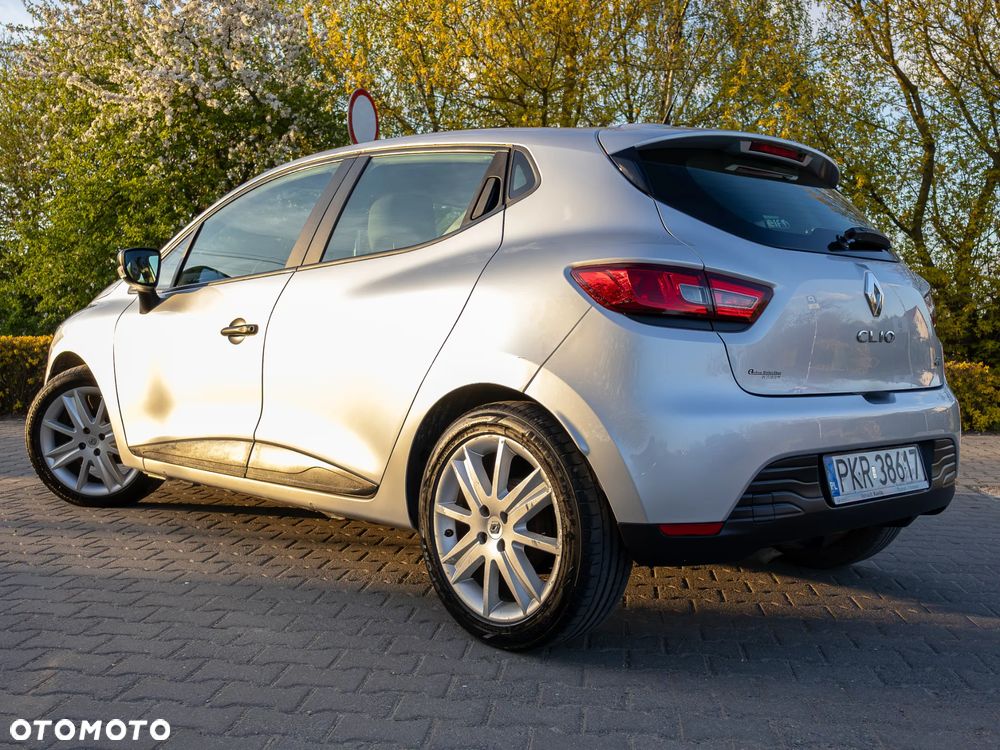 Renault Clio 1.5 dCi 75 Expression - 12