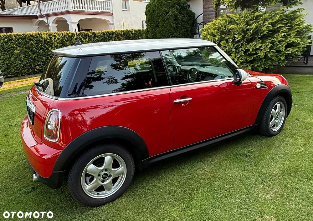 MINI Cooper Standard - 8