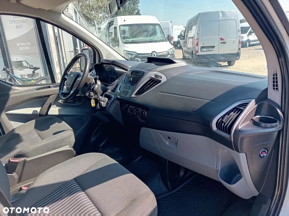 Ford Transit Custom - 17