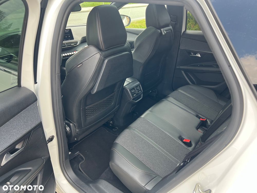 Peugeot 3008 1.5 BlueHDi GT Pack S&S EAT8 - 29