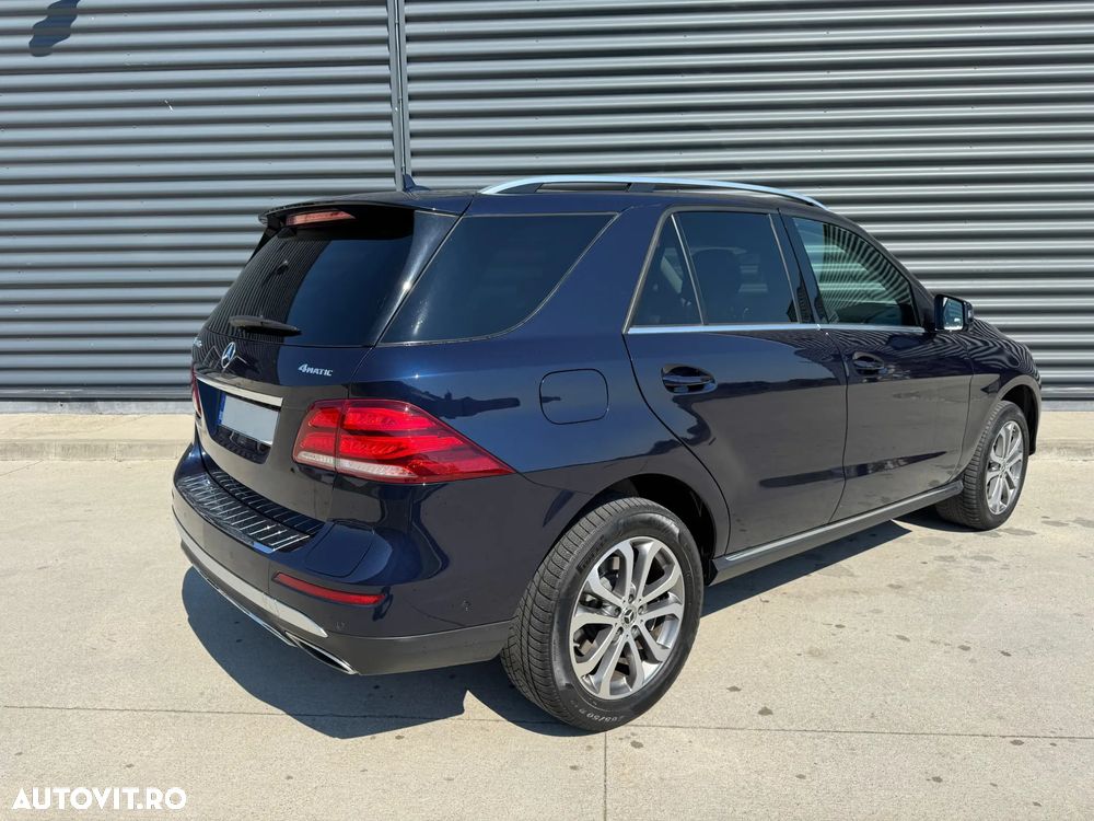 Mercedes-Benz GLE ver-amg-53-phev - 4