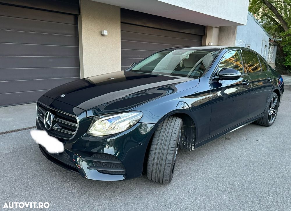 Mercedes-Benz E 220 d 4MATIC Aut. - 1