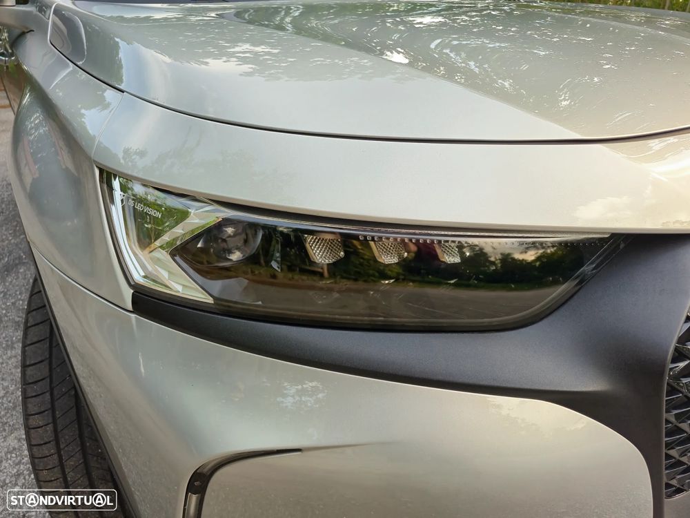 DS DS7 Crossback E-Tense Performance Line EAT8 - 7