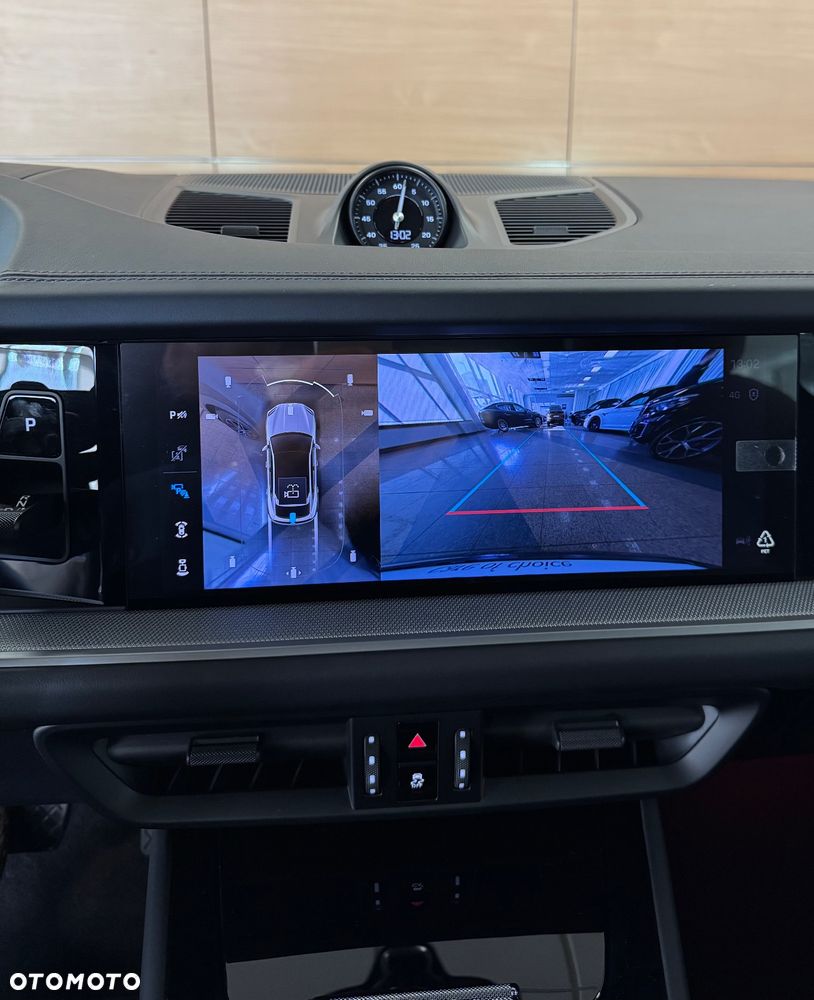 Porsche Cayenne Standard - 18