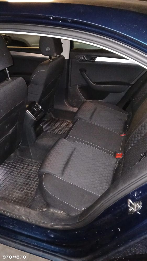 Skoda Superb - 19