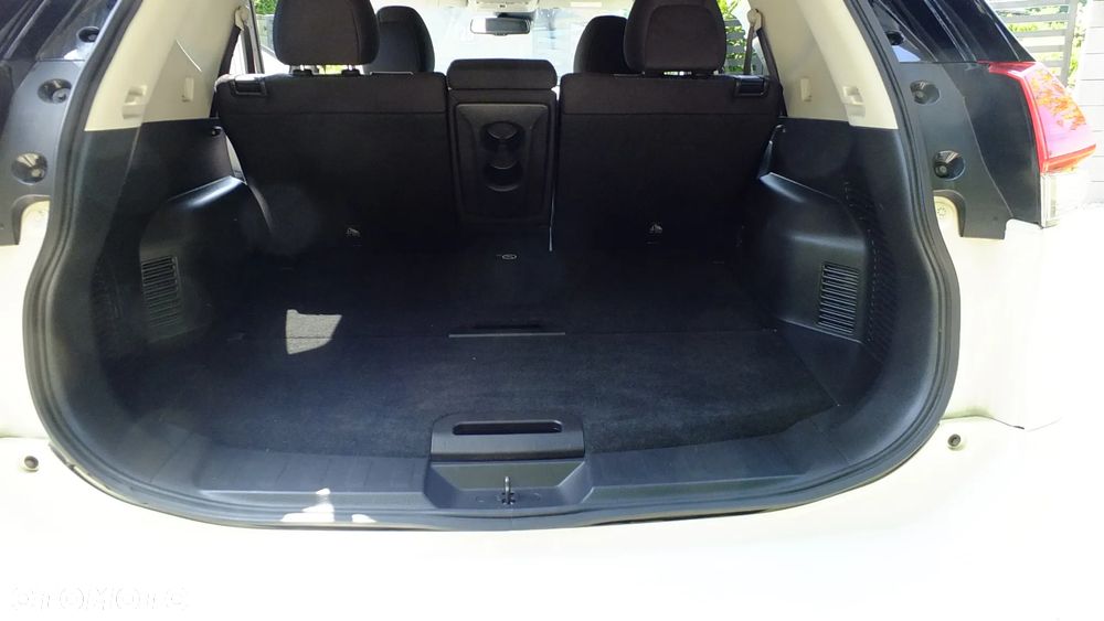 Nissan X-Trail 1.6 DCi Tekna 2WD - 16
