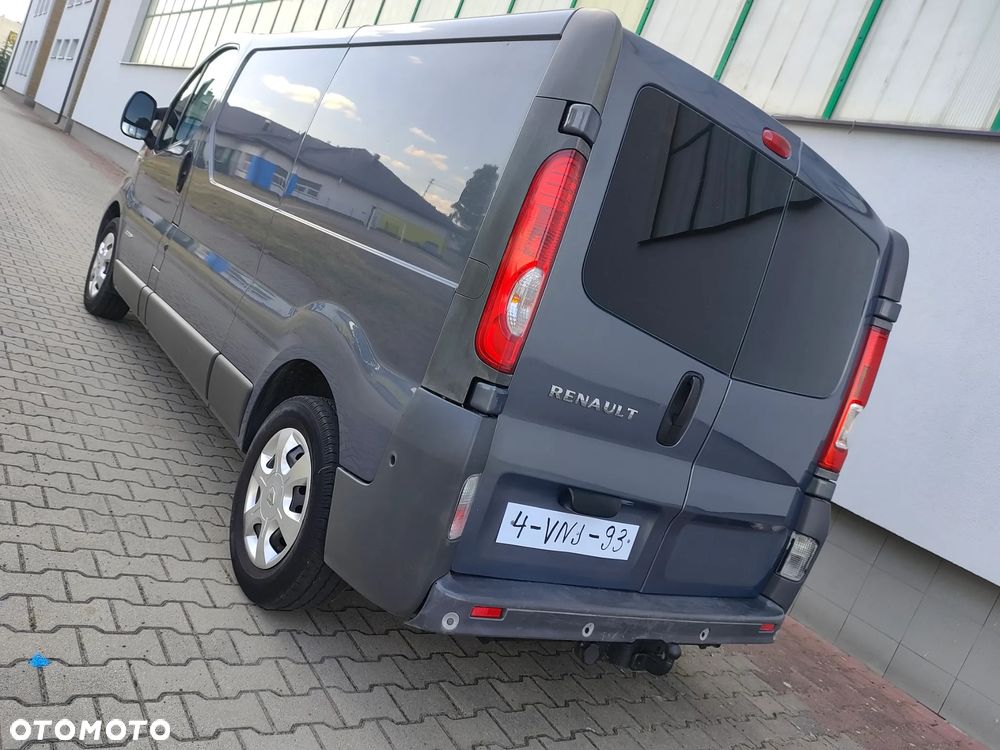 Renault Trafic - 10