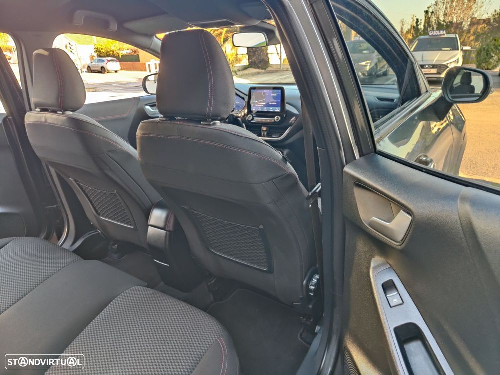 Ford Puma 1.0 EcoBoost MHEV ST-Line Aut. - 31