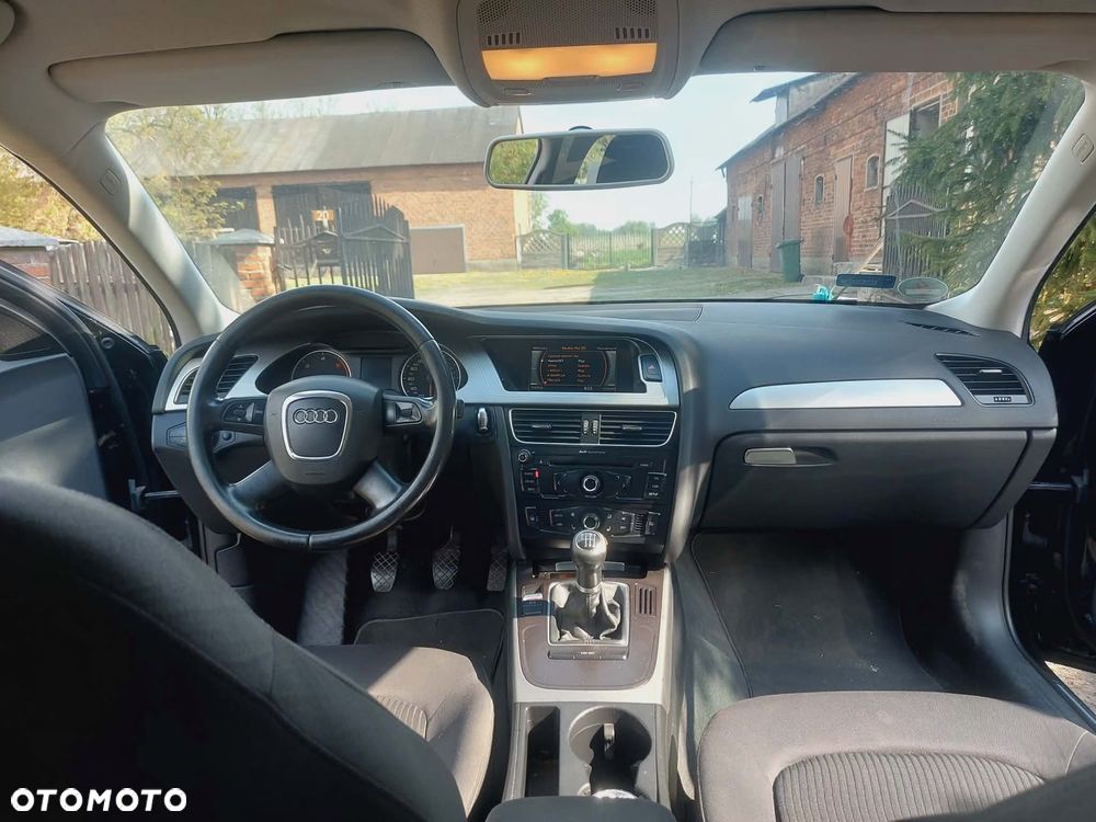 Audi A4 Limousine 2.0 TDI - 4