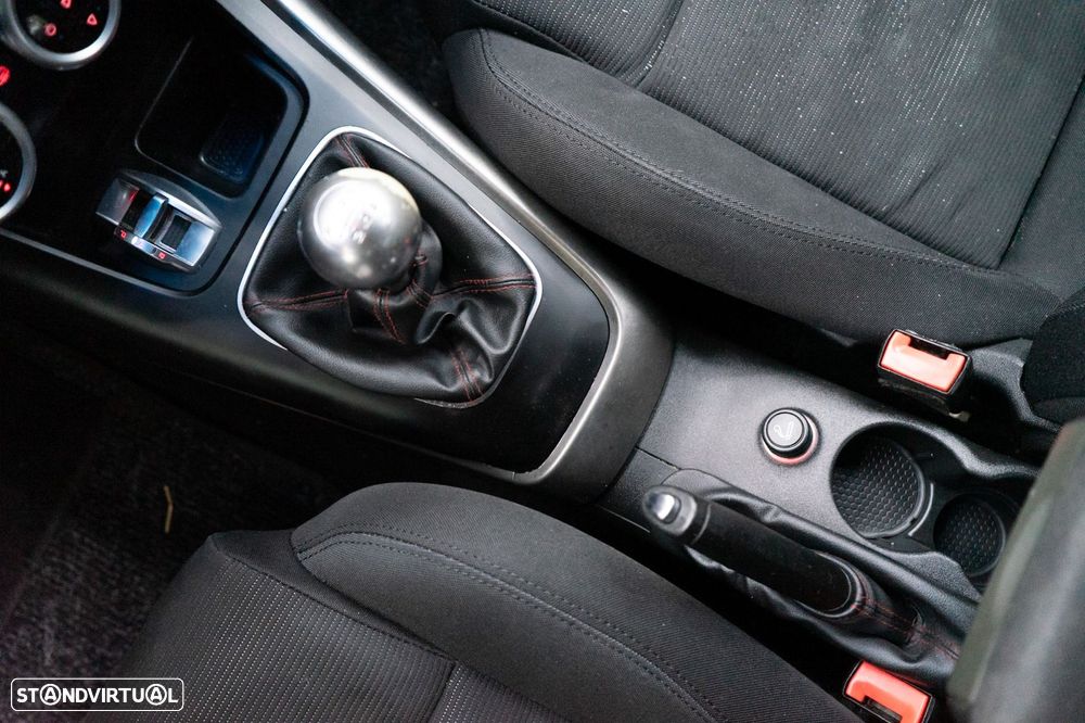 Alfa Romeo Giulietta 1.6 JTDM Veloce - 25