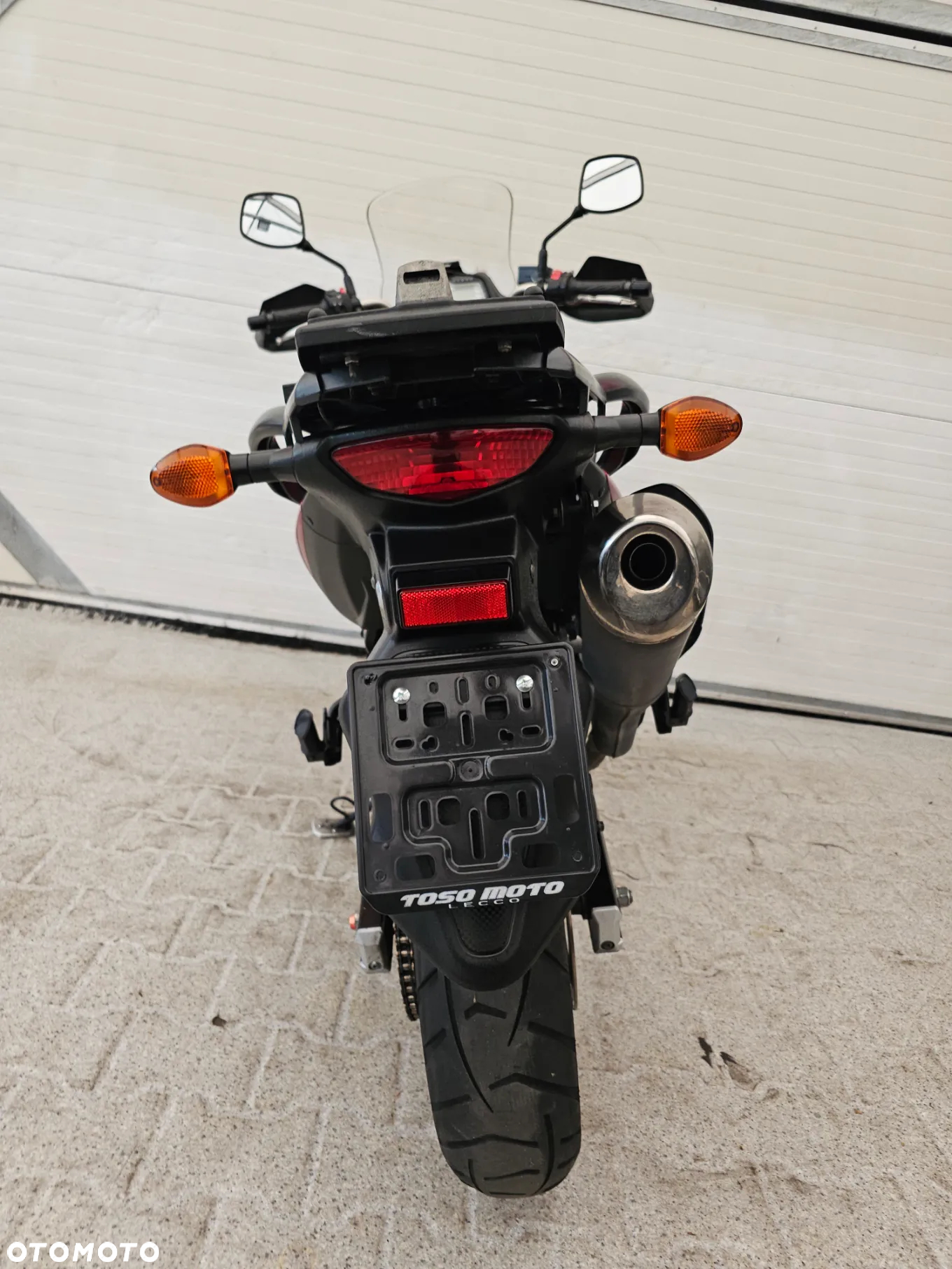 Suzuki DL - 28