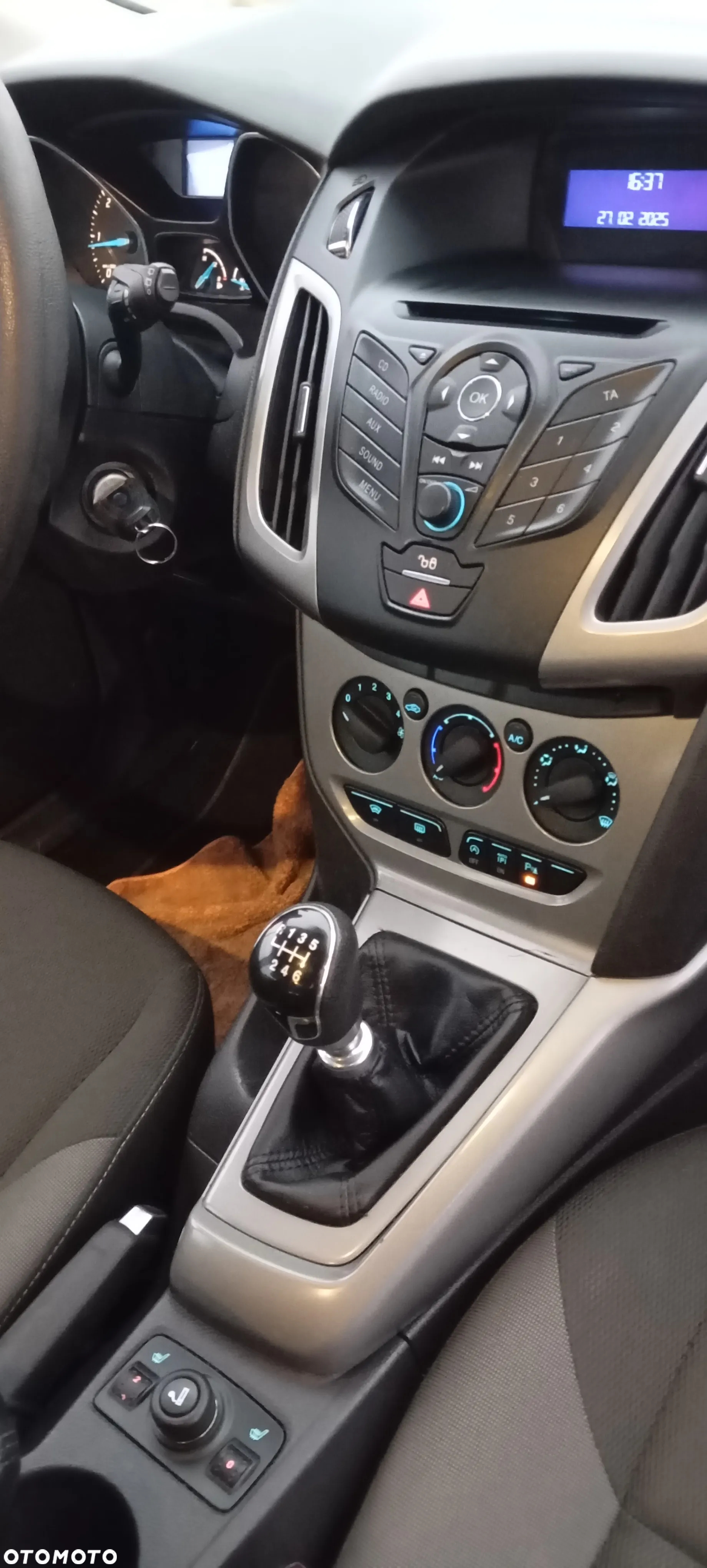 Ford Focus 1.6 TDCi DPF Champions Edition - 12
