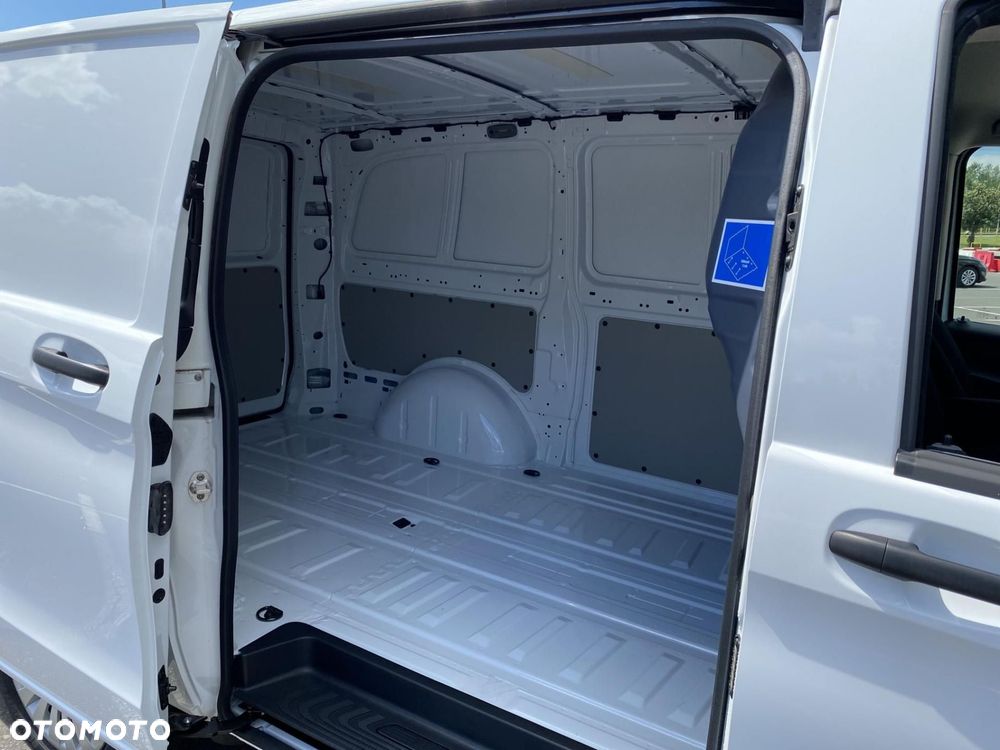 Mercedes-Benz Vito - 19