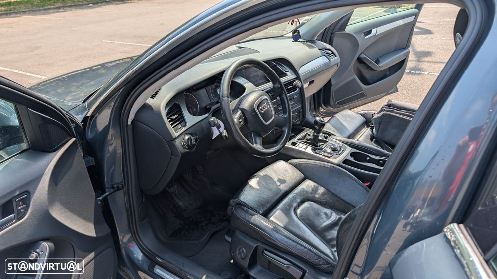 Audi A4 Avant 2.0 TDI DPF Ambition - 12