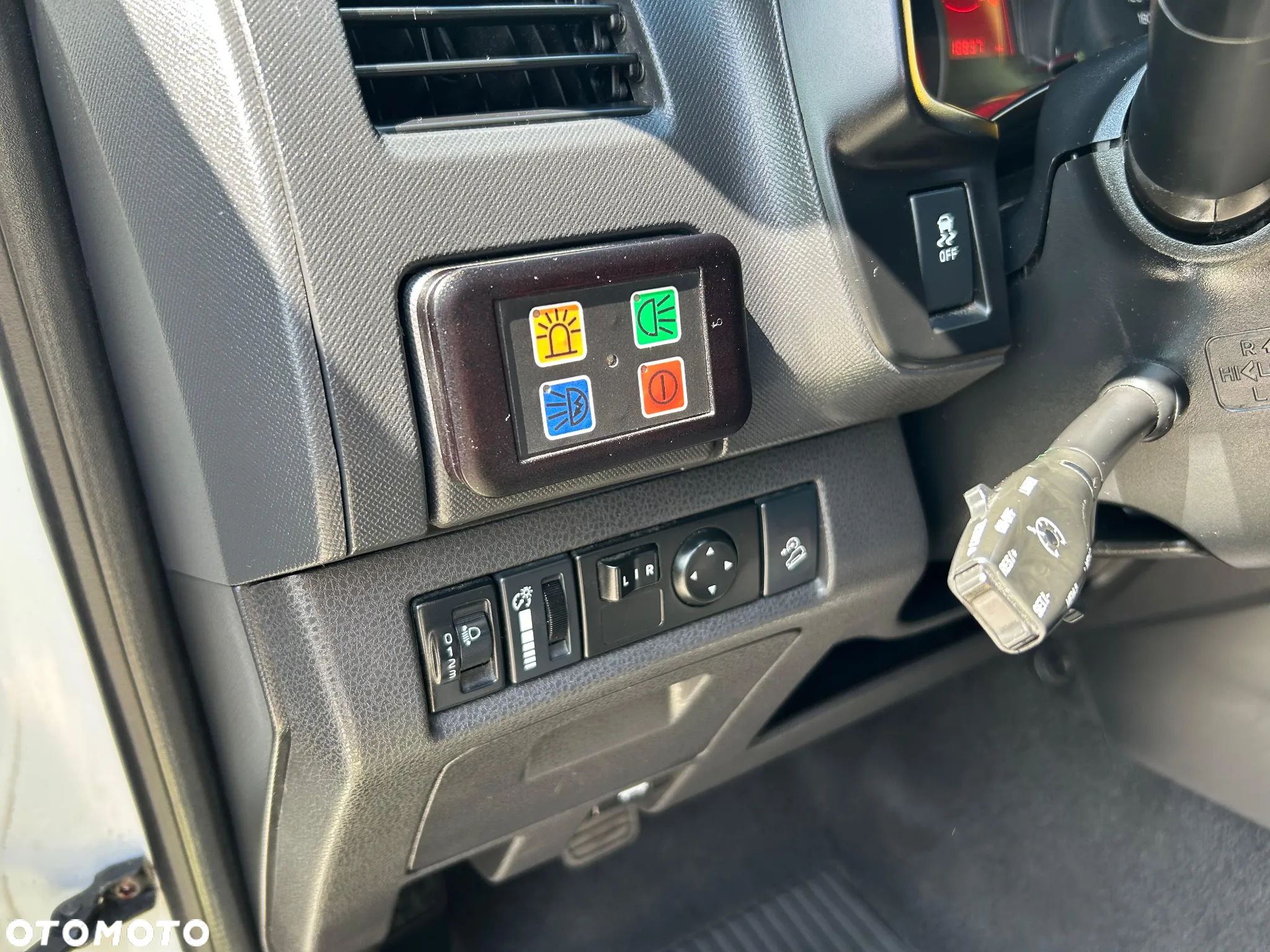 Isuzu D-Max HEUB TOWMAXX - 11