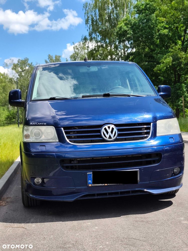 Volkswagen Multivan - 5