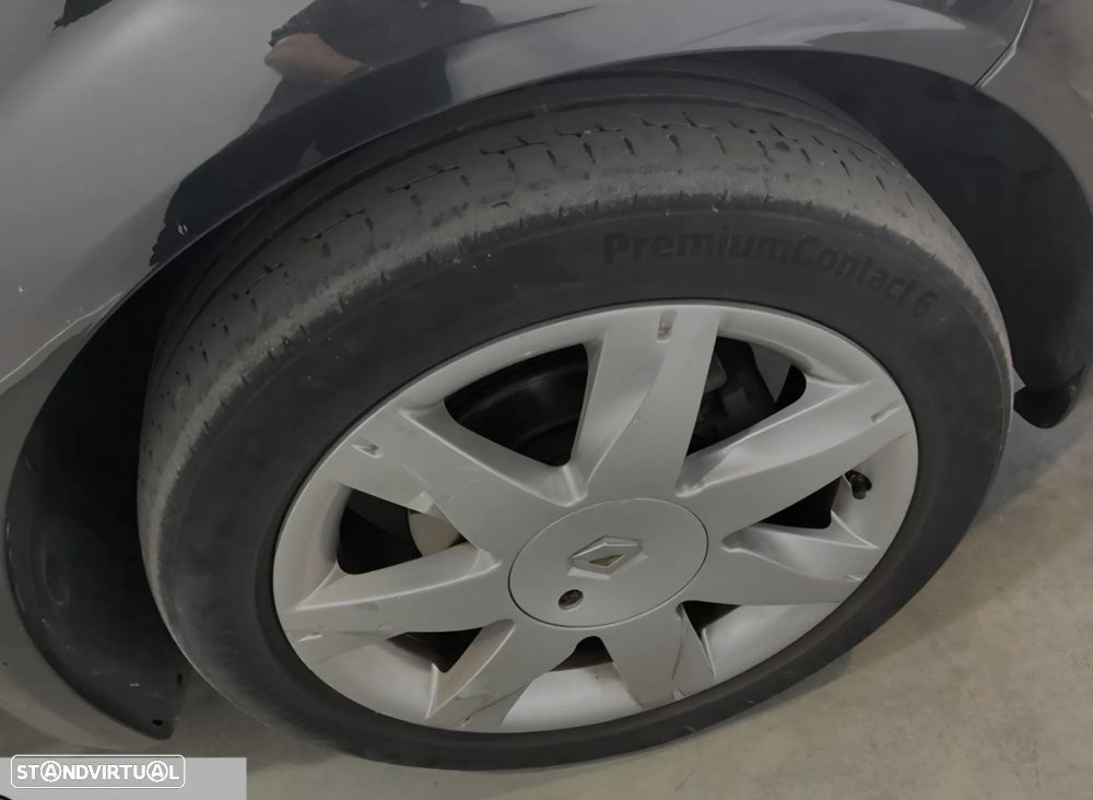 Renault Mégane Break 1.5 dCi Dynamique - 9